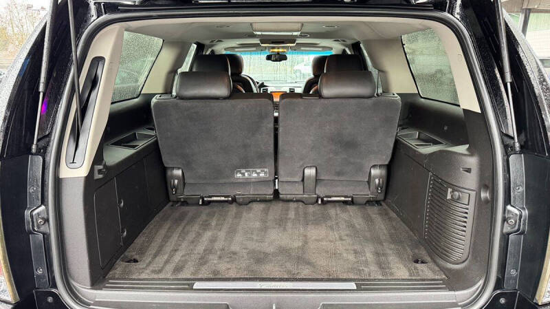 2013 Cadillac Escalade ESV Premium