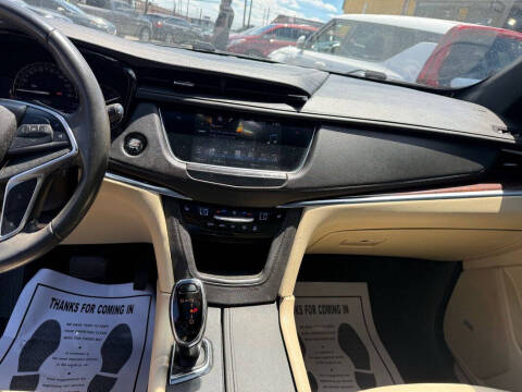 2017 Cadillac XT5 Luxury