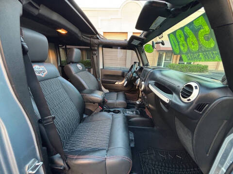 2012 Jeep Wrangler Unlimited Arctic