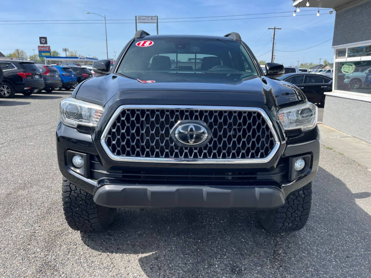 2018 Toyota Tacoma for sale at NCW AUTO GROUP in Kennewick, WA