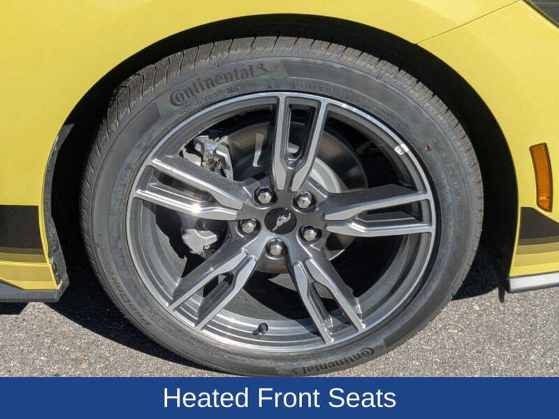 2025 Ford Mustang EcoBoost Premium