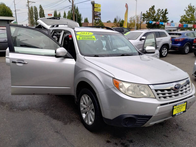 2011 Subaru Forester 2.5X Premium