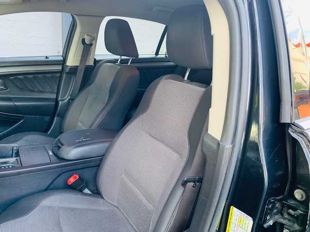 2011 Ford Taurus SEL