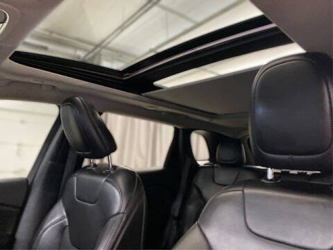 2019 Jeep Cherokee Altitude