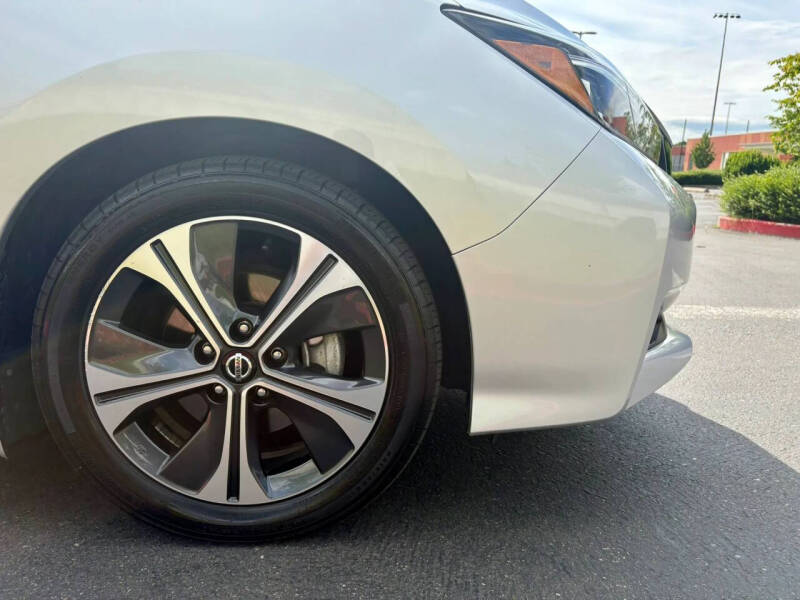 2018 Nissan LEAF