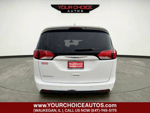 2018 Chrysler Pacifica Touring L