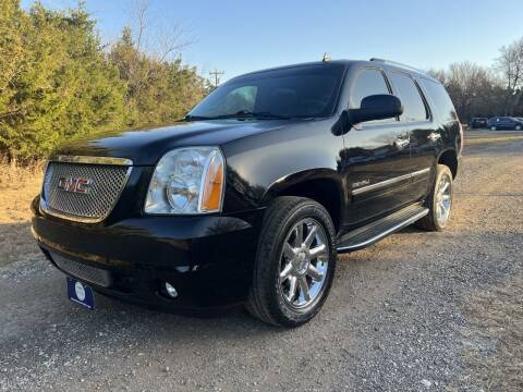 2013 GMC Yukon for sale at The Car Shed in Burleson TX