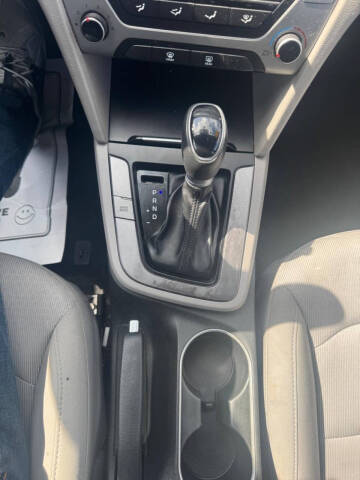 2018 Hyundai Elantra