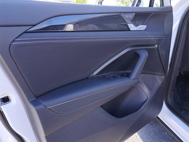 2025 Volkswagen Tiguan S