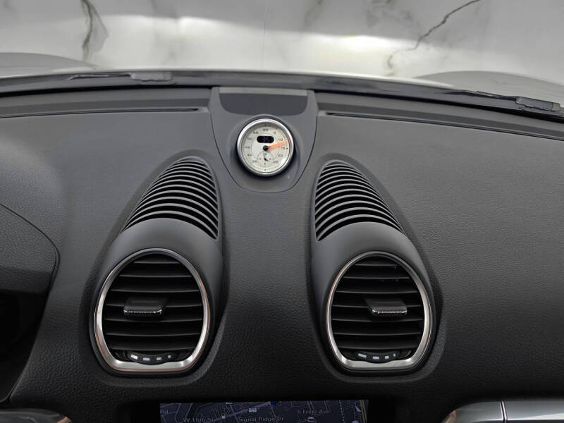 2025 Porsche 718 Boxster