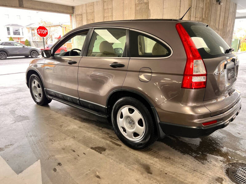 2010 Honda CR-V LX photo 7