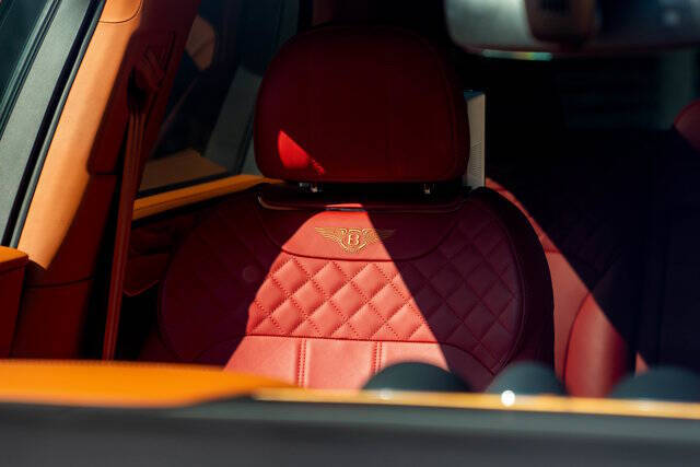 2017 Bentley Bentayga 57