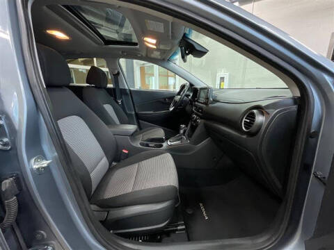 2020 Hyundai Kona SEL Plus