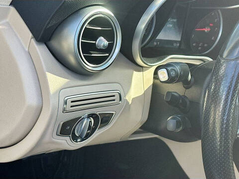 2016 Mercedes-Benz C-Class C 300