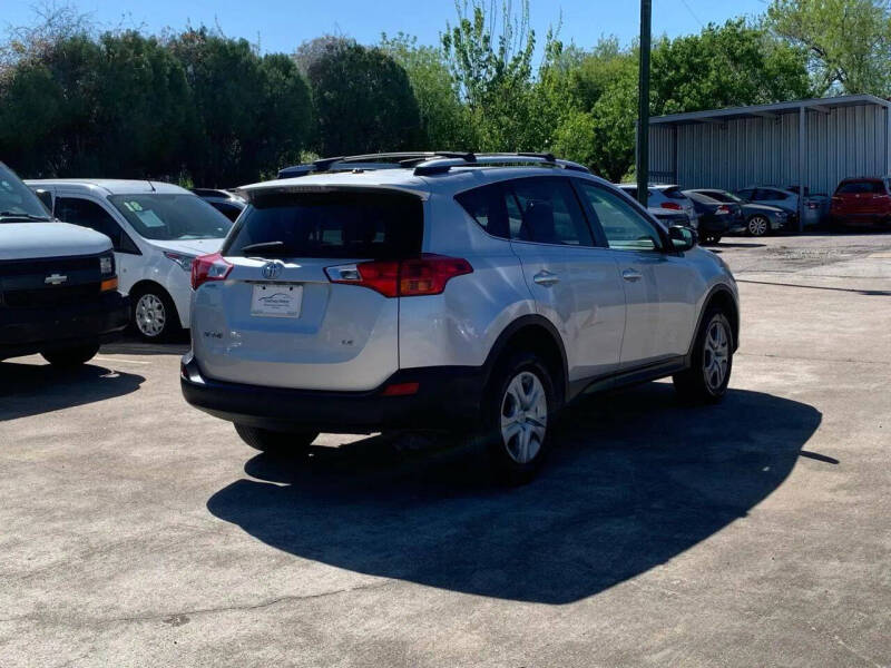 2014 Toyota RAV4 LE