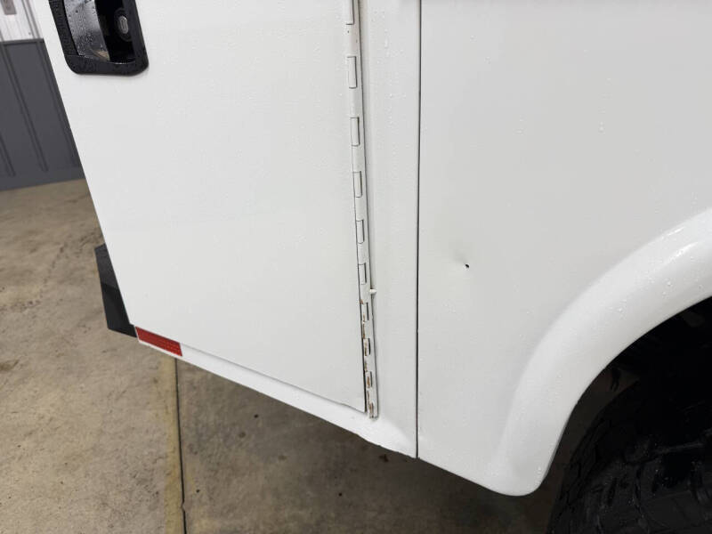 2023 GMC Sierra 3500HD Pro