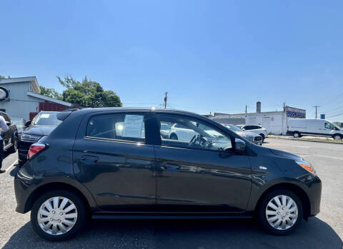 2024 Mitsubishi Mirage ES
