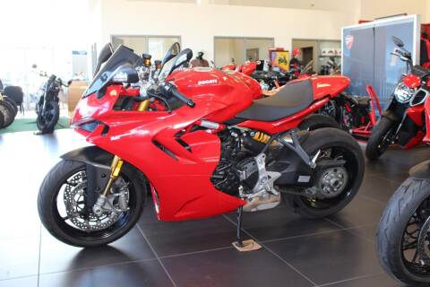 2023 Ducati SuperSport S for sale at Peninsula Motor Vehicle Group in Oakville NY