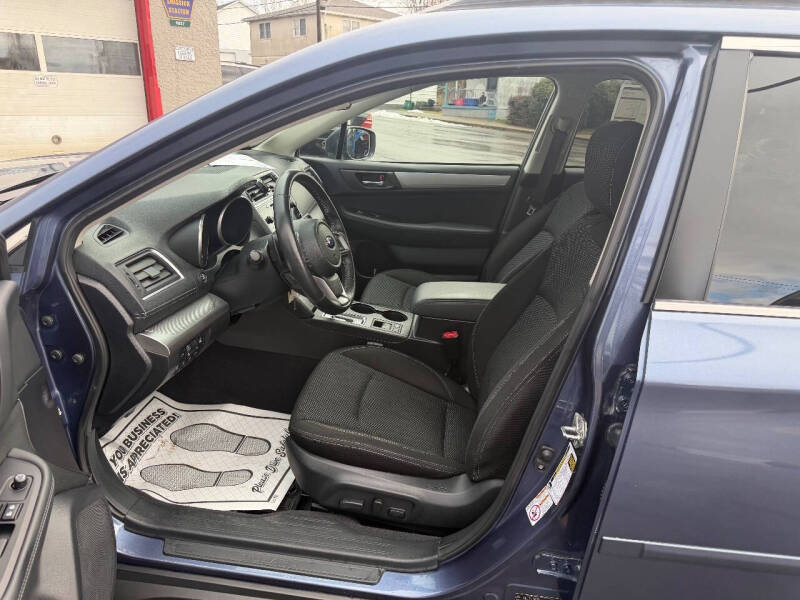 2018 Subaru Outback 2.5i Premium