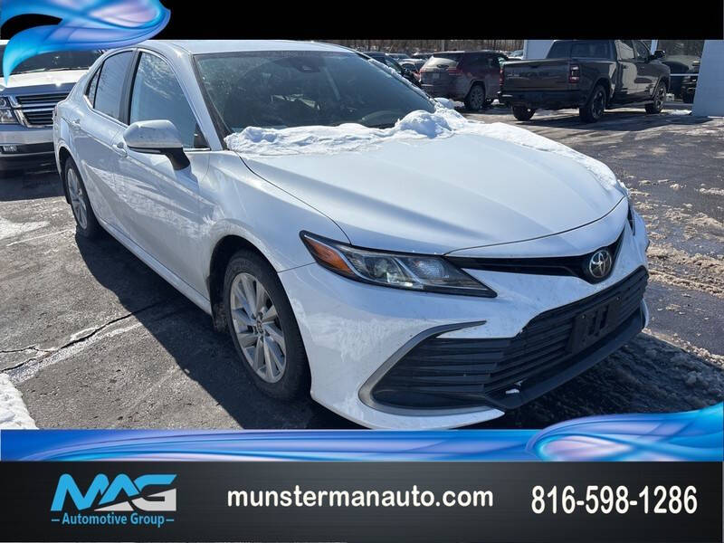 2021 Toyota Camry for sale at Munsterman Automotive Group in Blue Springs MO