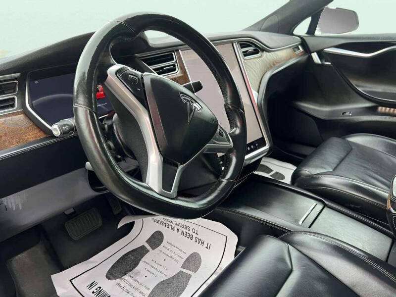 2017 Tesla Model S 75D