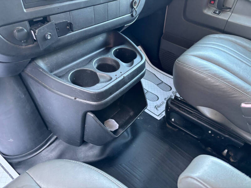 2014 Chevrolet Express 2500