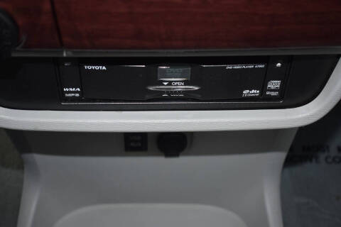 2014 Toyota Sienna Limited 7-Passenger