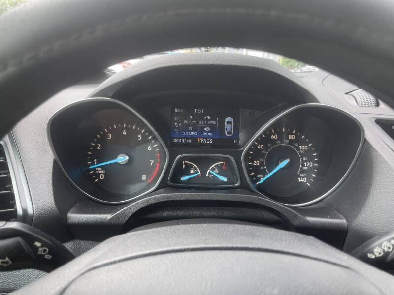 2019 Ford Escape S