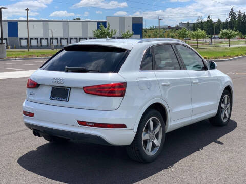 2015 Audi Q3 2.0T Premium Plus