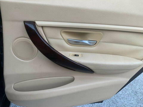 2014 BMW 3 Series 328i