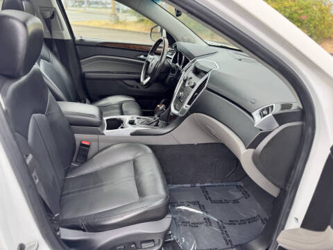 2011 Cadillac SRX Luxury Collection