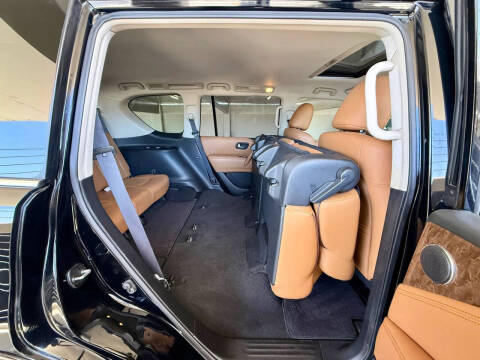 2016 Infiniti QX80