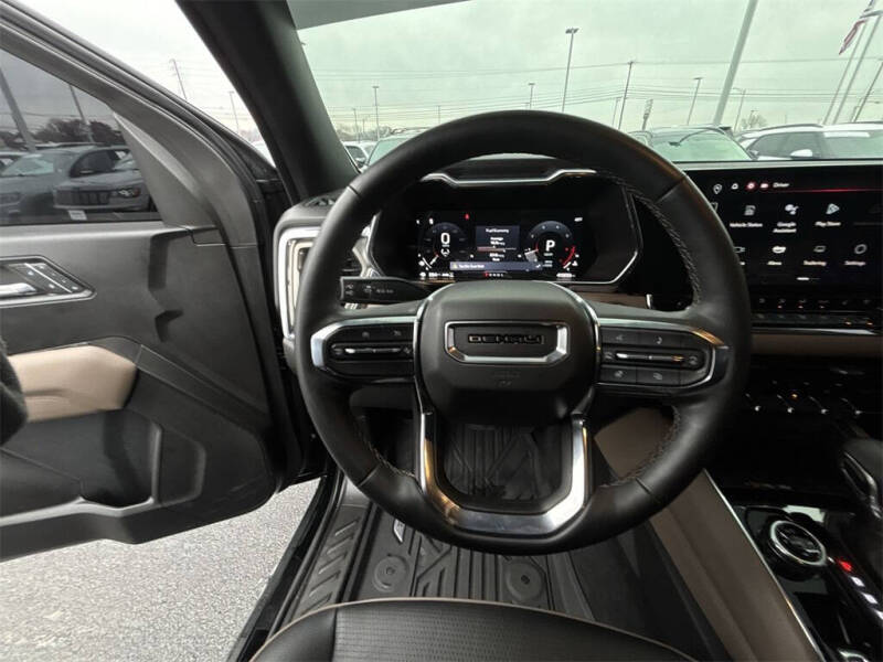 2024 GMC Canyon Denali