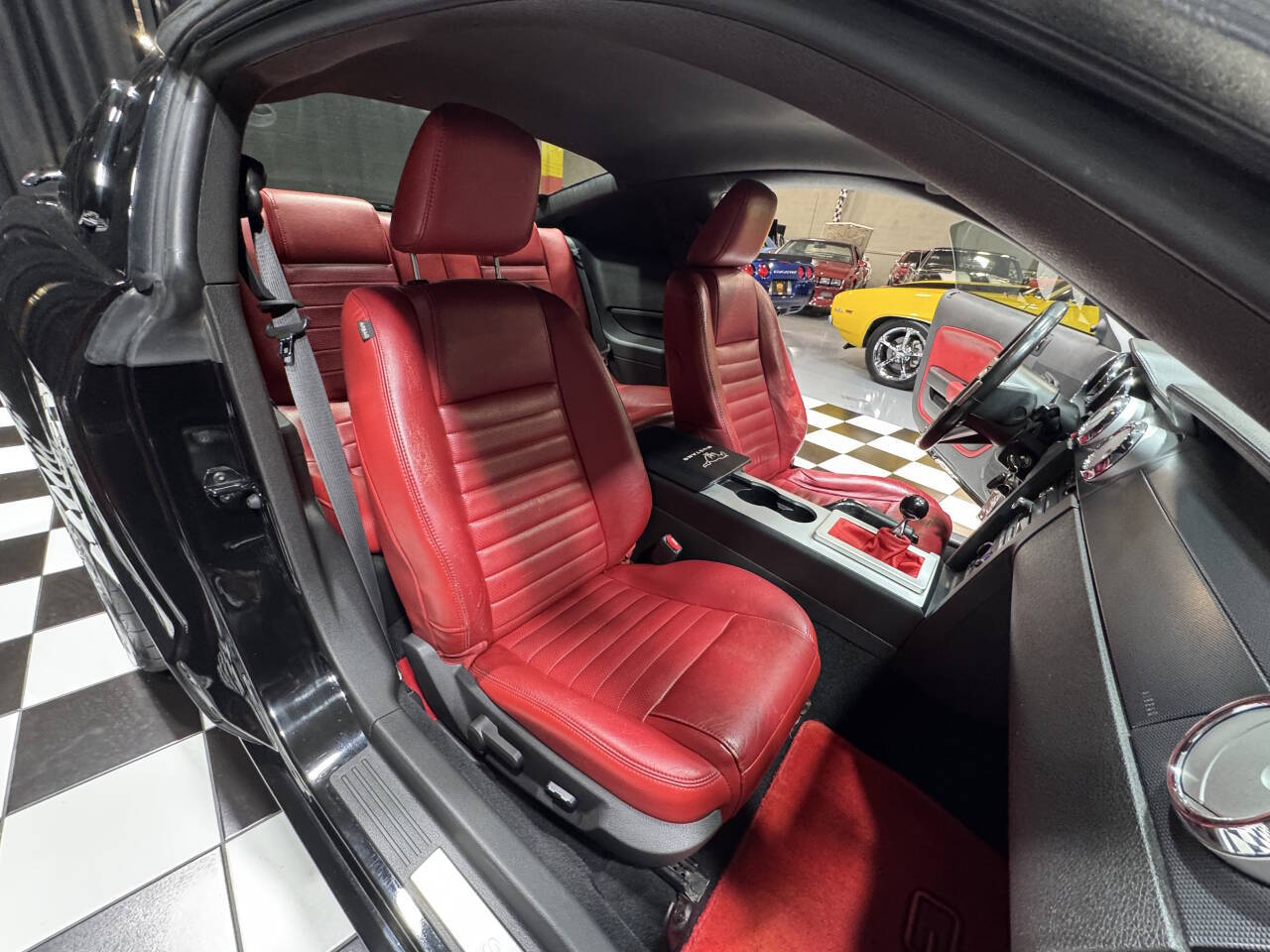2008 Ford Mustang 54