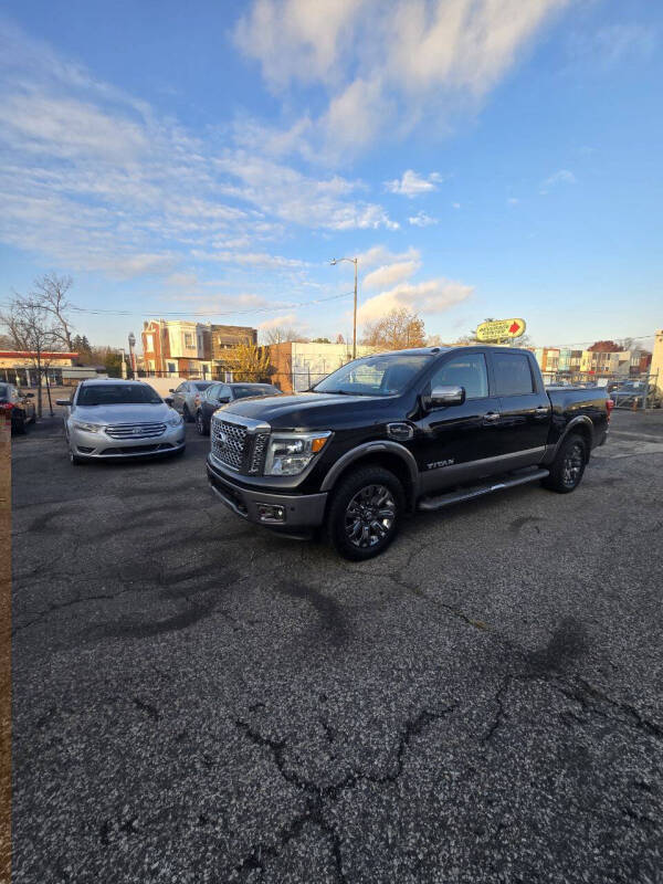 2017 Nissan Titan Platinum Reserve