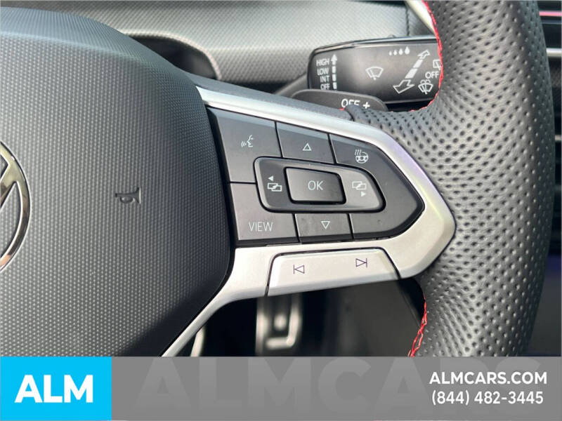 2025 Volkswagen Golf GTI Autobahn