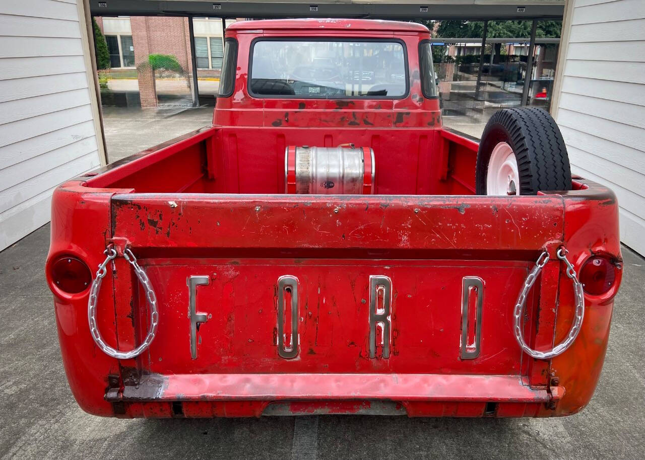 1961 Ford E-100 5