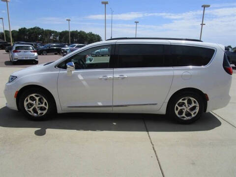 2022 Chrysler Pacifica Limited