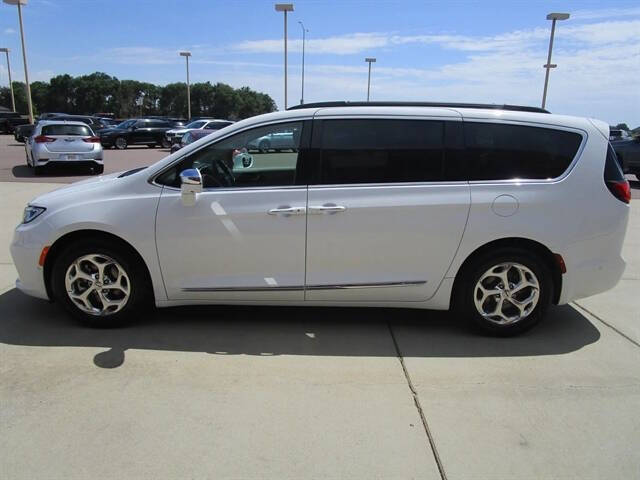 2022 Chrysler Pacifica Limited