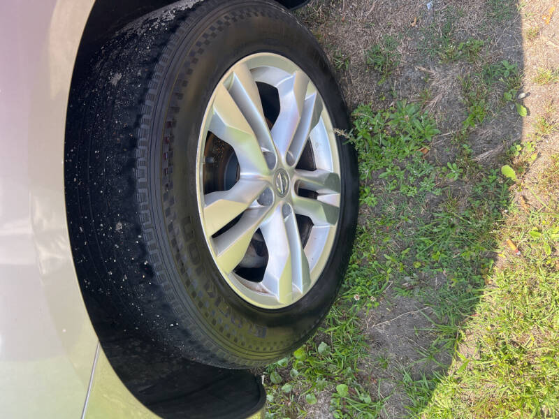 2015 Nissan Rogue Select S