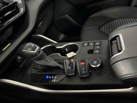 2023 Toyota Highlander XSE