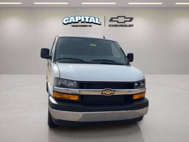 2025 Chevrolet Express 2500