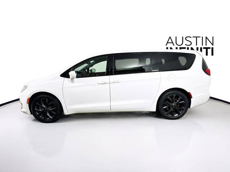 2019 Chrysler Pacifica Touring Plus