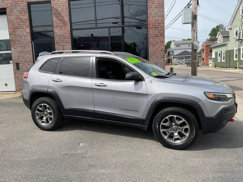 2020 Jeep Cherokee Trailhawk Elite
