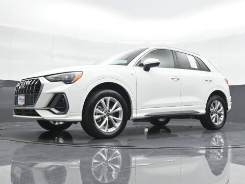 2022 Audi Q3 quattro S line Premium 45 TFSI