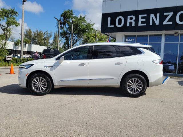 2024 Buick Enclave Essence