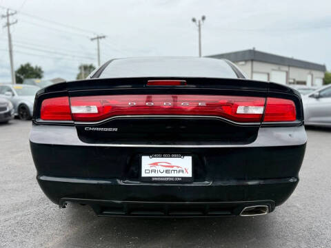 2013 Dodge Charger SE