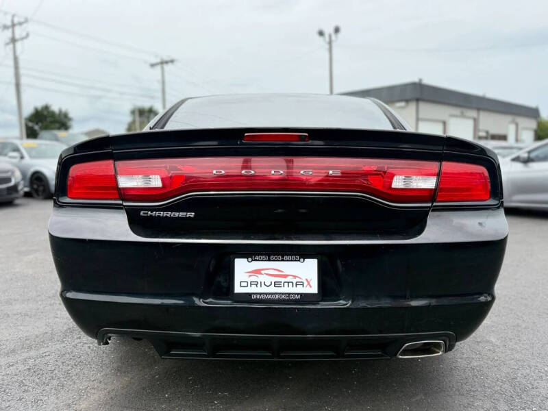 2013 Dodge Charger SE