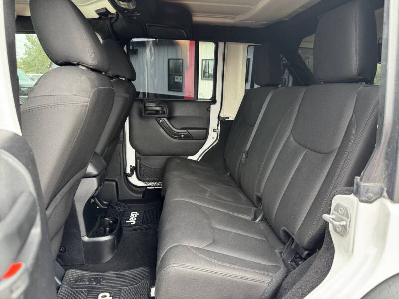 2016 Jeep Wrangler Unlimited Sport