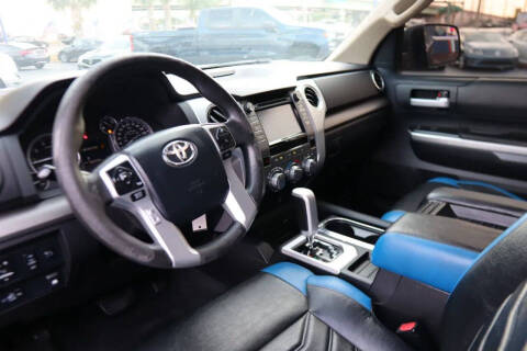 2015 Toyota Tundra SR5